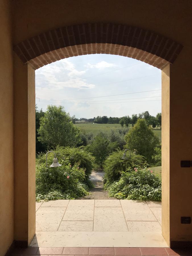 Agriturismo Corte Salandini Hotell Ponti sul Mincio Exteriör bild