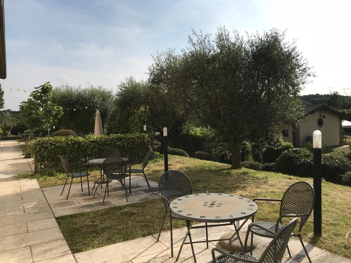 Agriturismo Corte Salandini Hotell Ponti sul Mincio Exteriör bild