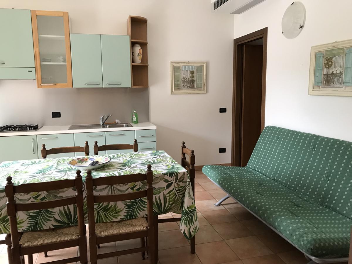 Agriturismo Corte Salandini Hotell Ponti sul Mincio Exteriör bild