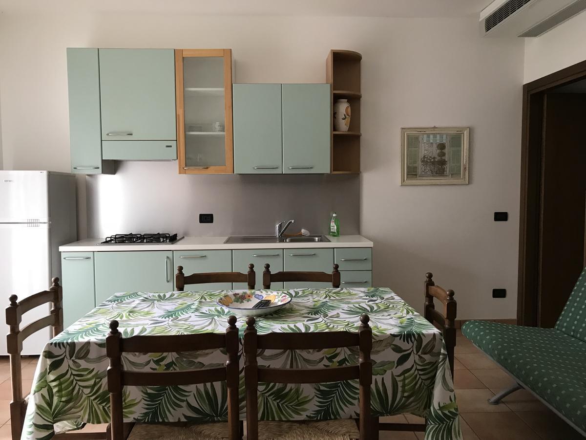 Agriturismo Corte Salandini Hotell Ponti sul Mincio Exteriör bild