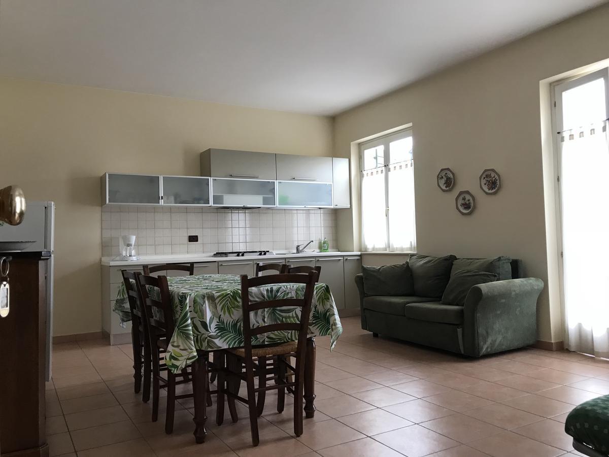 Agriturismo Corte Salandini Hotell Ponti sul Mincio Exteriör bild