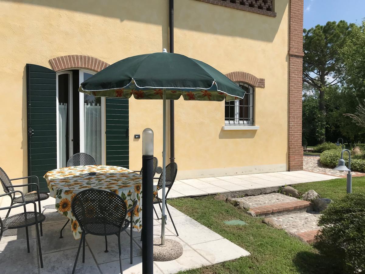 Agriturismo Corte Salandini Hotell Ponti sul Mincio Exteriör bild